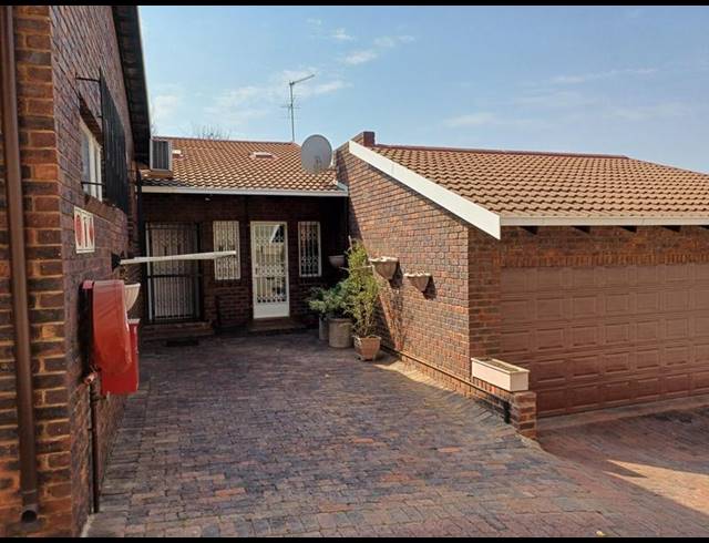 2 BEDROOM PROPERTY TO RENT IN MORNINGHILL